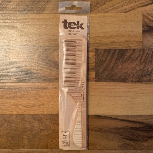 New TEK Comb with Handle + Wide Teeth - Picture 2 of 4